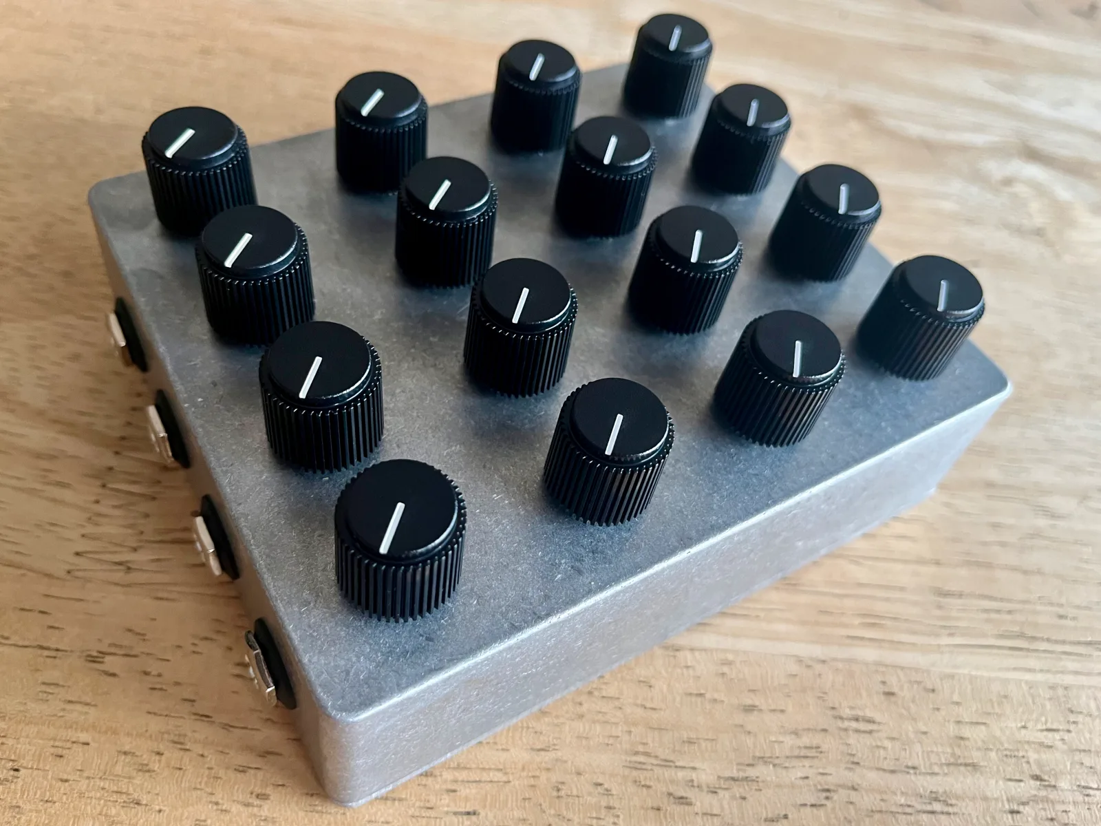 4x4 Matrix Mixer