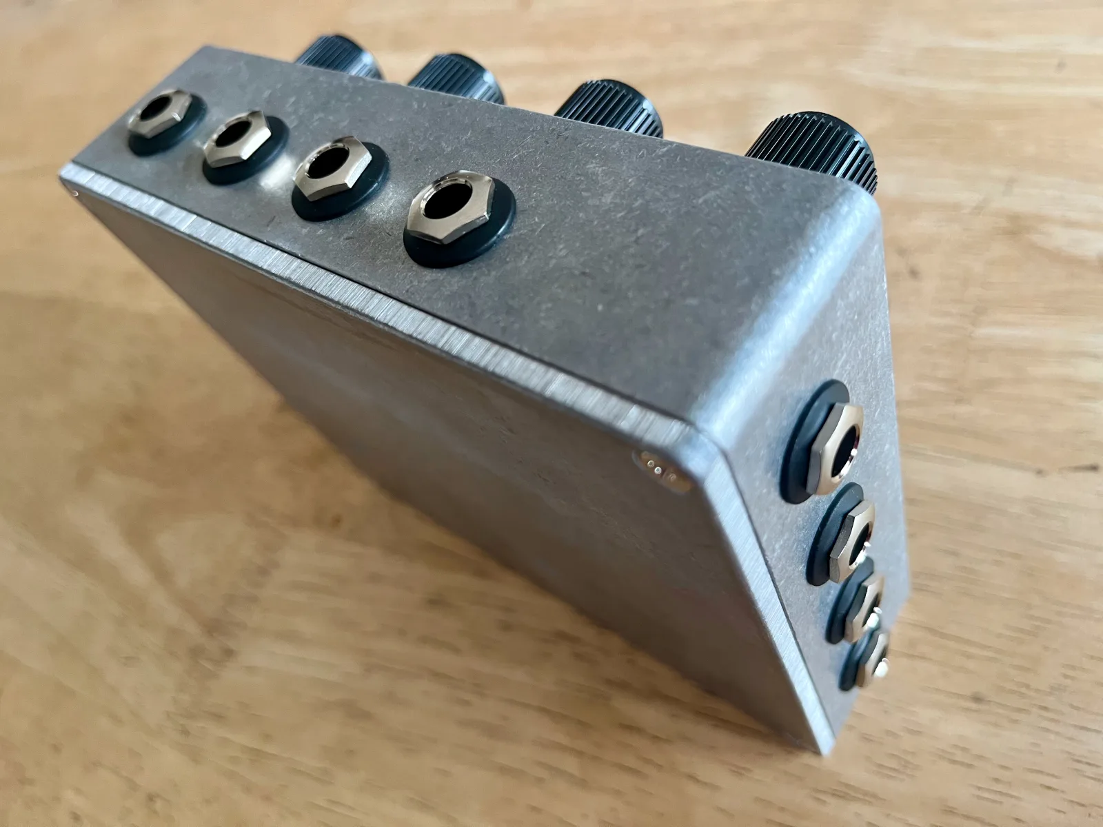 4x4 Matrix Mixer