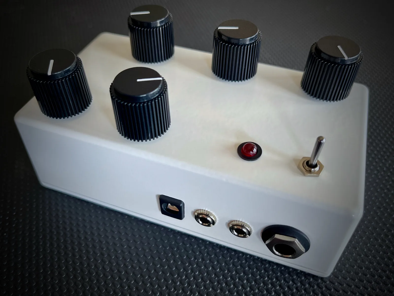 Auto-Step Synthesizer